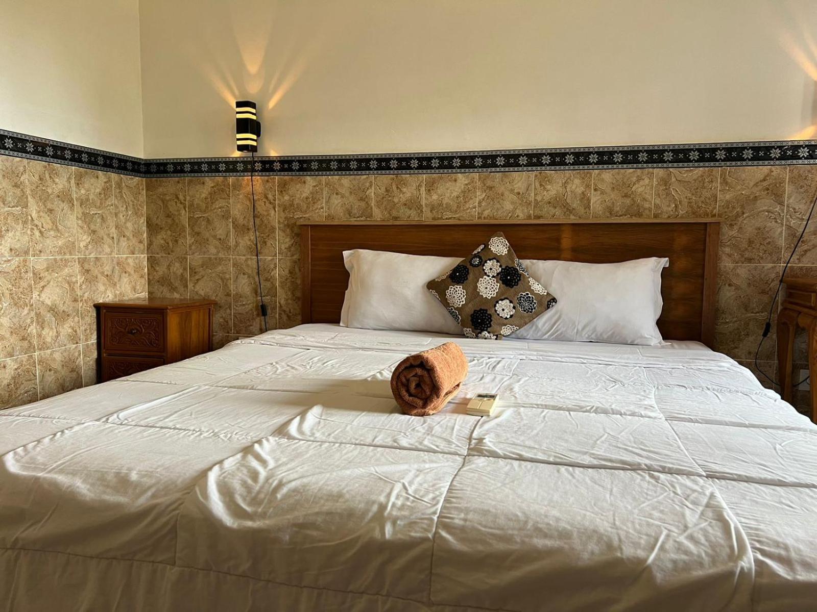 Leo Home Stay Canggu  Luaran gambar